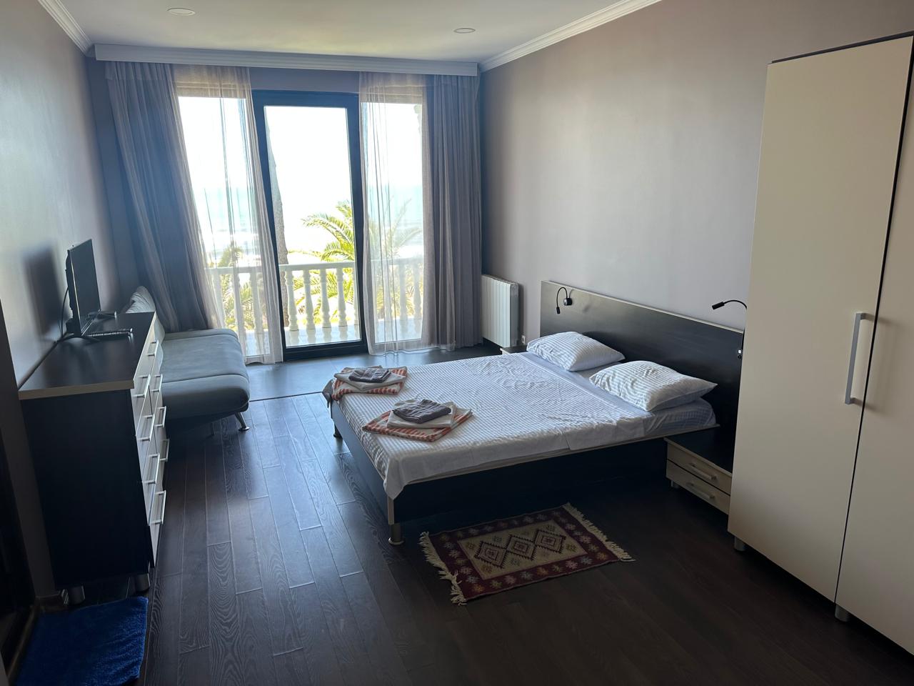 Deluxe 202 · 2nd floor