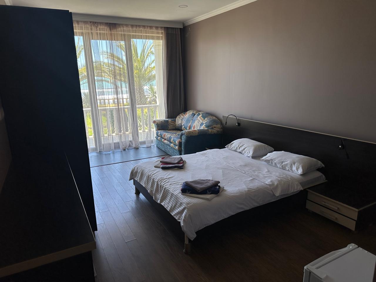 Deluxe 101 — balcony